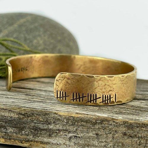 Traditional 21st Anniversary Gift for Wife – Garden's Gate Jewelry